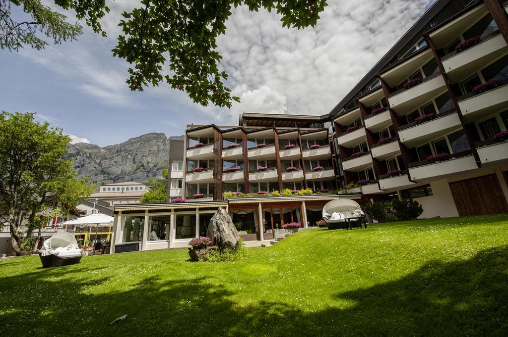 Hotel Quellenhof Leukerbad Exterior photo