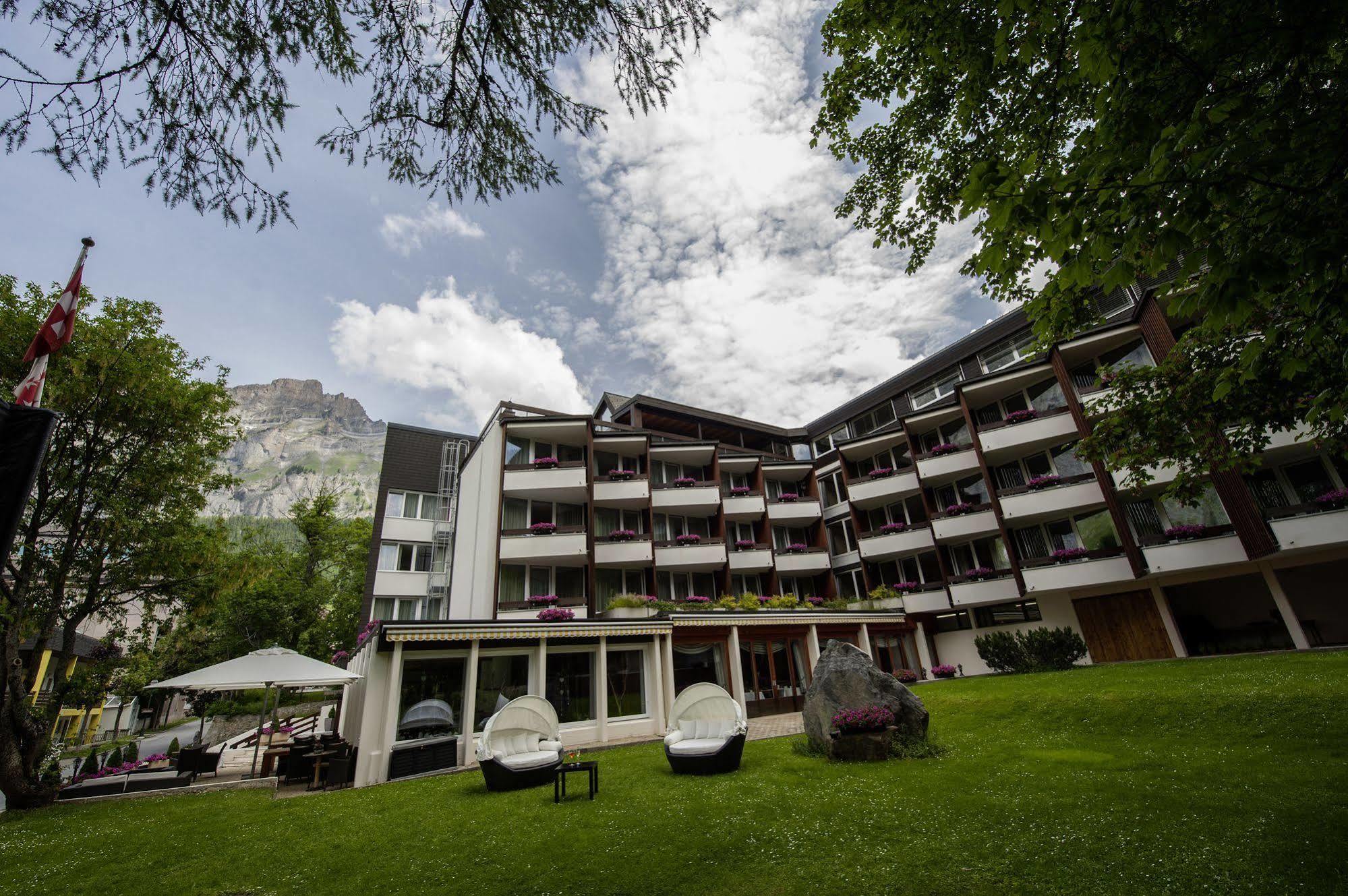 Hotel Quellenhof Leukerbad Exterior photo